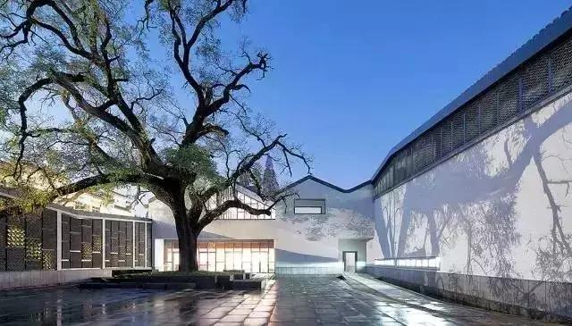 「中国式设计」佳诚新品惊艳世界，成为新晋“网红”
