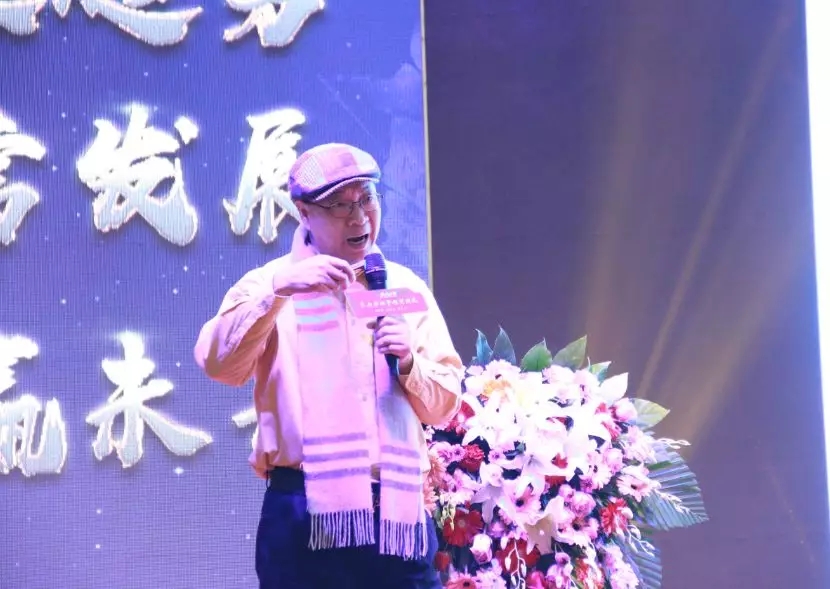 上午彭亮老师带家人们学习新中式文化和现代中式美学