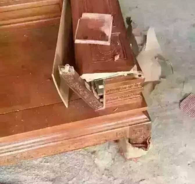 红木沙发里面藏红砖