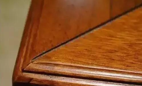 实木办公家具桌面为什么要留收缩缝？